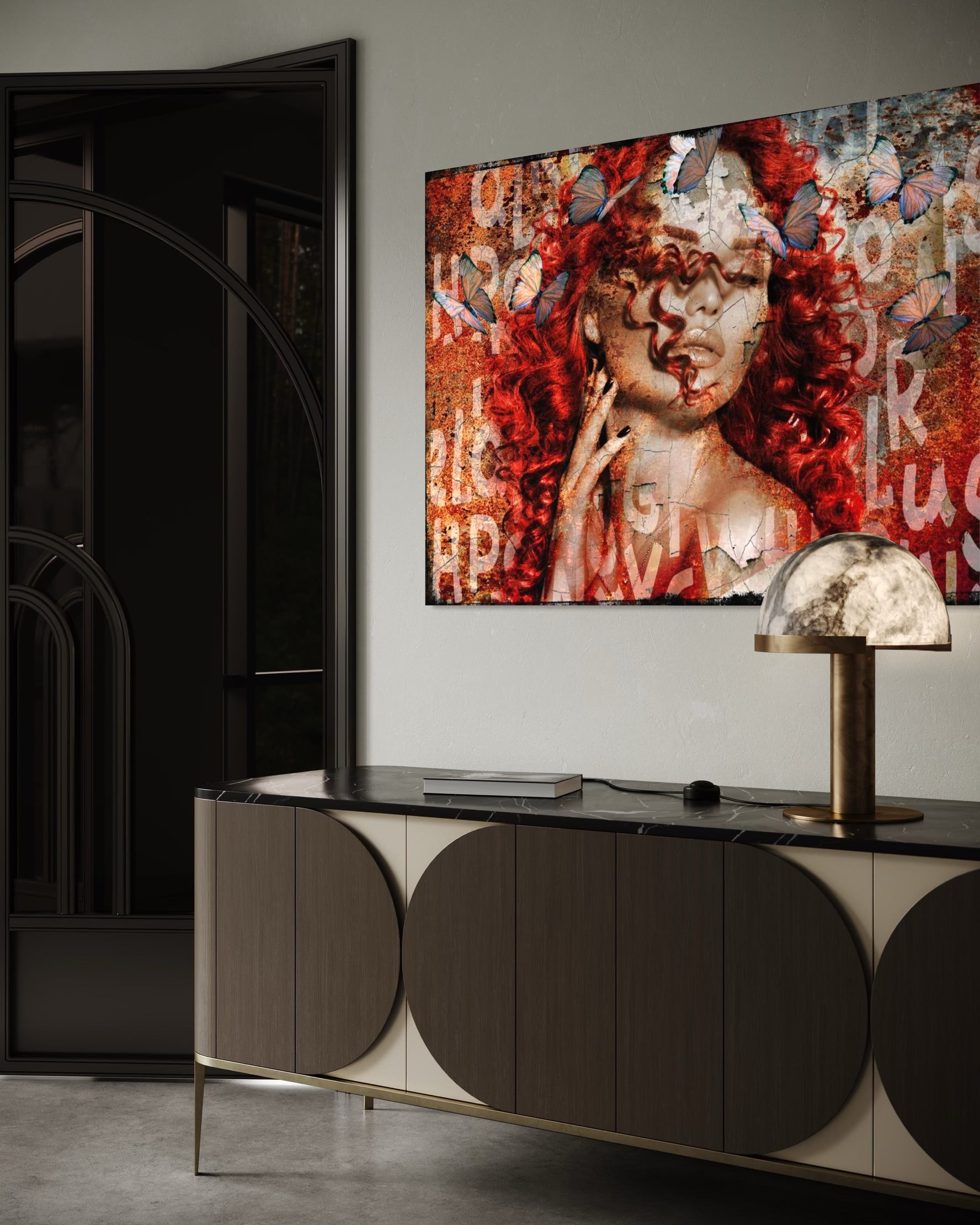 Farbiges Gesicht und Schmetterling