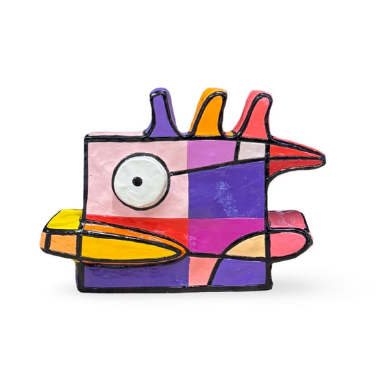 Vreemde vogel sculptuur van Jacqueline Schafer